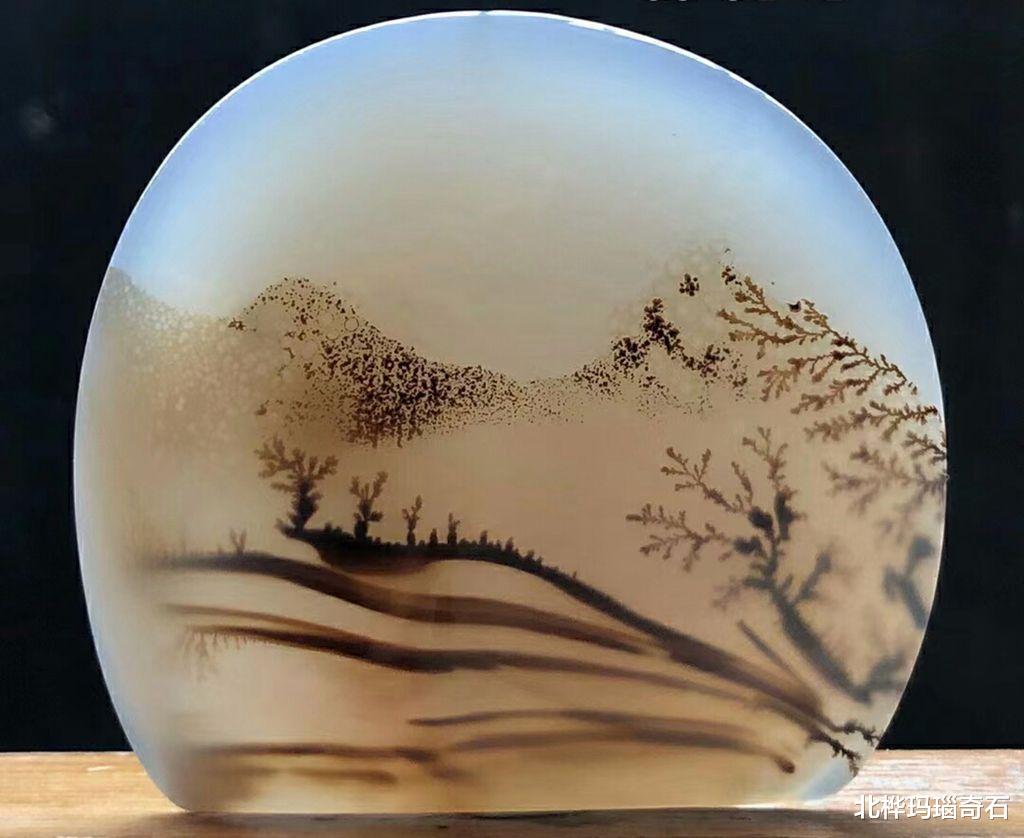 |因为喜欢捡石头，所以认识很多朋友