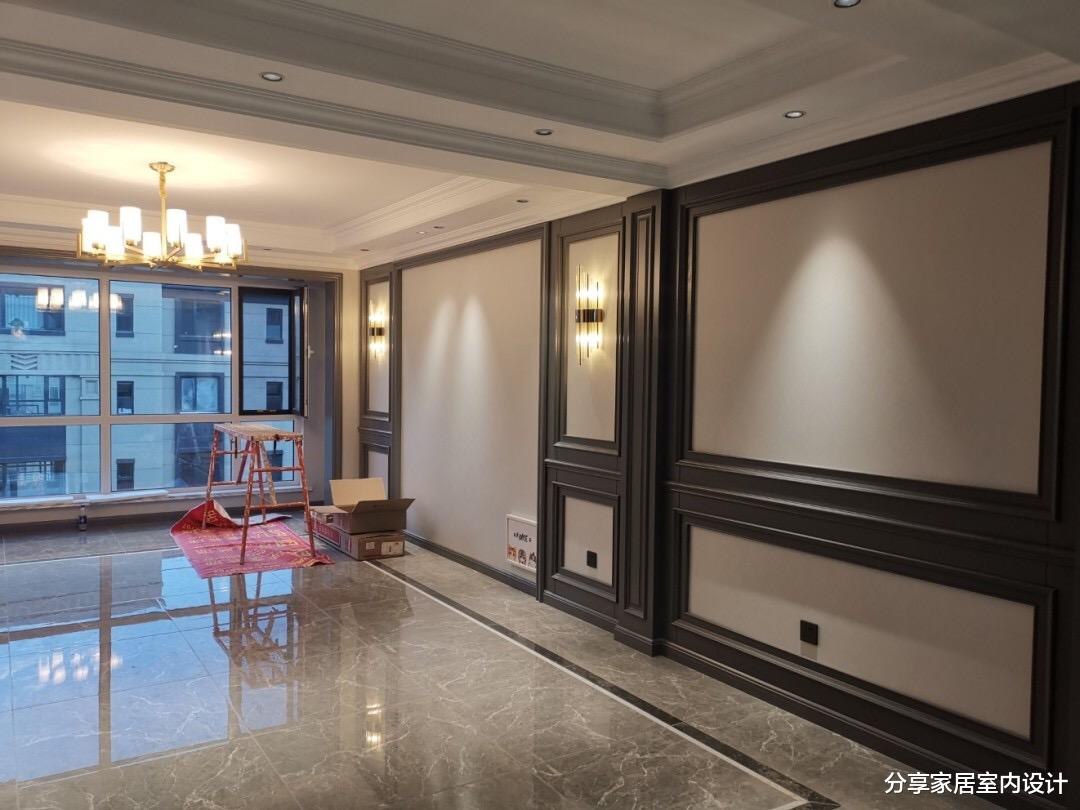 |她自己设计新房，单单硬装花了30万，电视墙非常有档次，很羡慕！