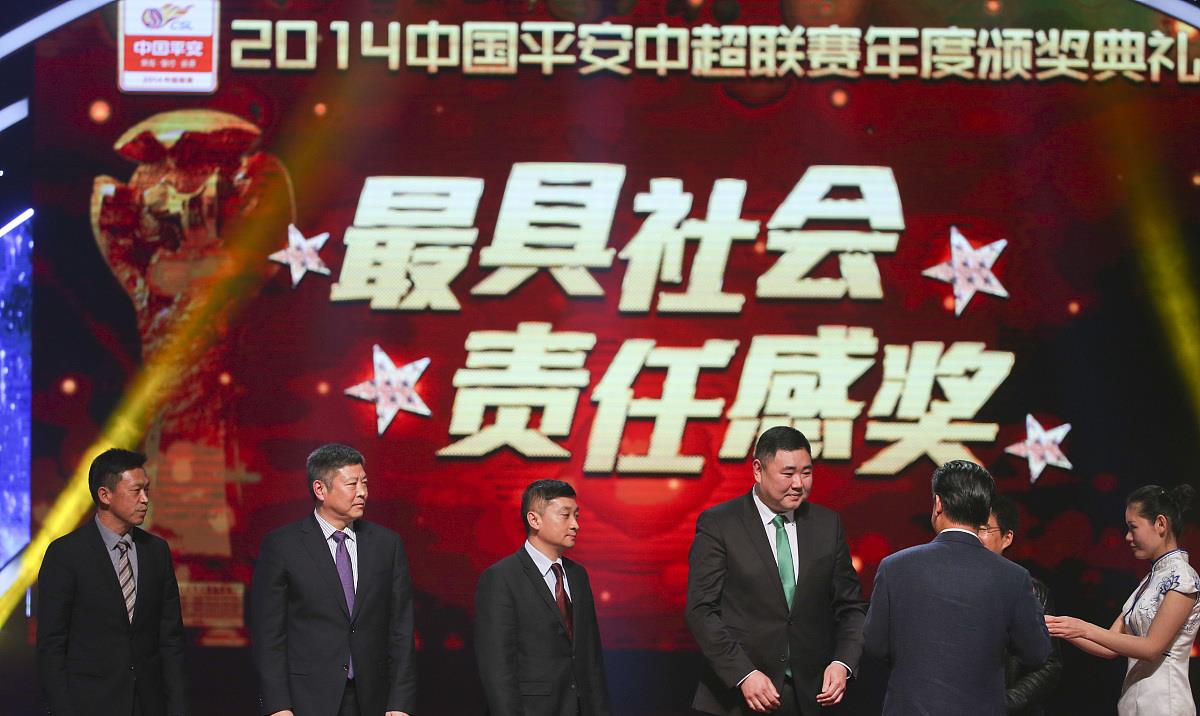 富豪捐款是 技术活 有人负债也要给外国捐款 而她却诺而不捐 搞笑资讯 早游戏 富豪捐款是 技术活 有人负债也要给外国捐款 而她却诺而不捐 搞笑资讯 早游戏
