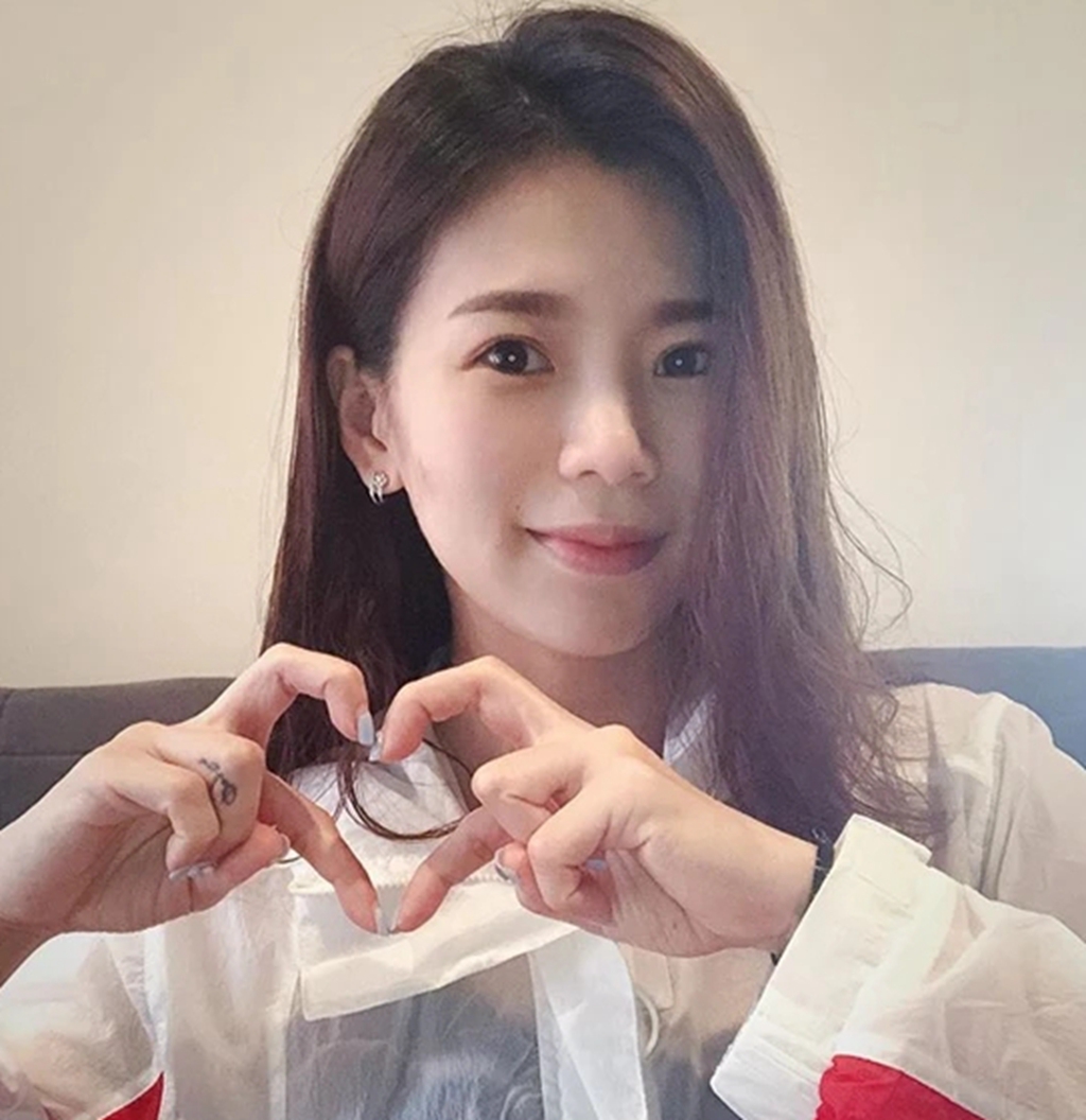 许昕@羽毛球“队花”备战奥运会！退役后希望来中国，年过30岁仍单身