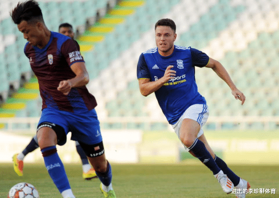 国籍|他曾为中国放弃葡萄牙国籍,却惨遭国足抛弃,现在27岁无球可踢