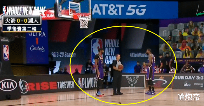 湖人队|兵败如山倒,湖人大败20分詹皇急眼,暂停留场围攻裁判还被脚踢了