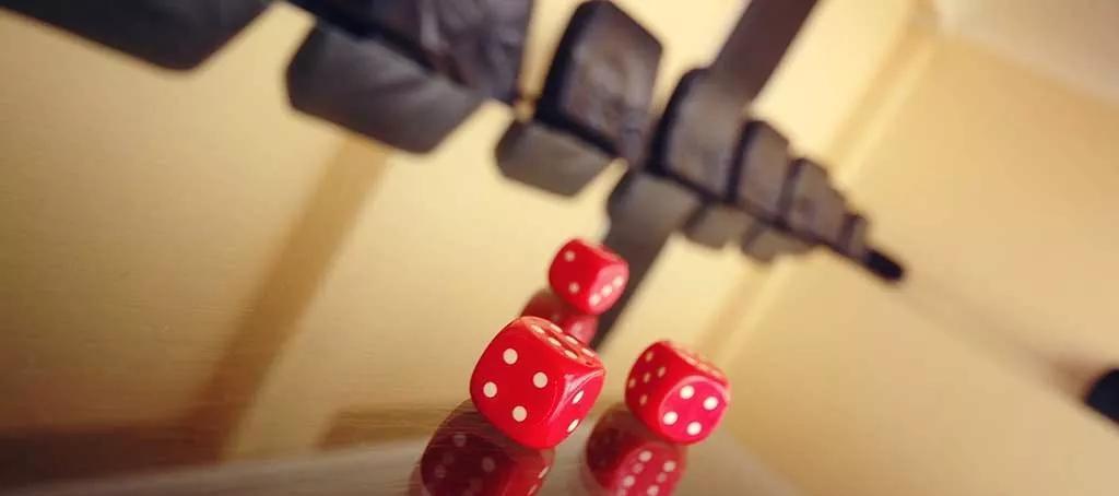 『深南电路』PCB三巨头交卷 鹏鼎控股、深南电路、沪电股份 谁最强？