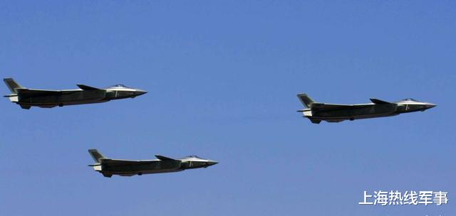 歼-11@\太行\真的行了：涡扇10首次公开维修画面，细节工艺十分精湛