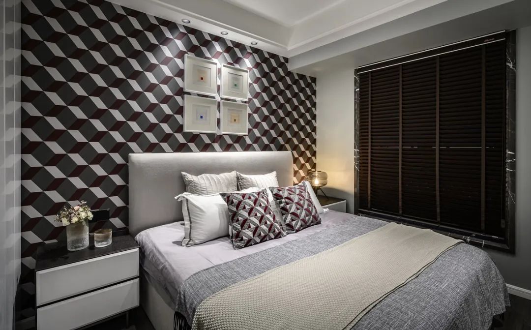 |126平现代轻奢设计，现代舒适和华丽优雅的沉稳气质