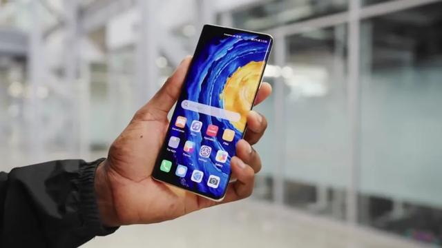 华为|买手机选苹果还是华为？老用户给出的回答说到心坎了，一针见血！