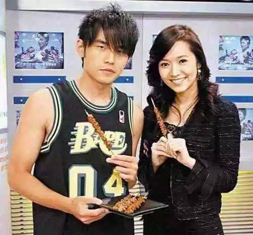 「侯佩岑」周杰伦妈妈为啥不喜高学历高颜值的侯佩岑，宁愿要高职生的昆凌？