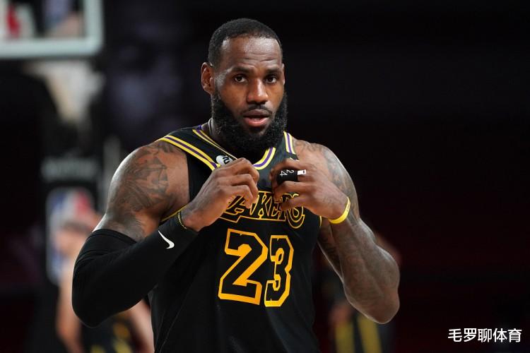 勒布朗·詹姆斯|名嘴恭喜詹皇逃过一劫：勒布朗躲开克星，提前宣布第一人拿下4冠