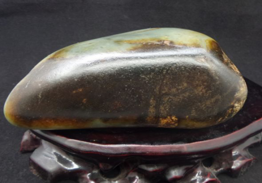 #翡翠#傻了吧唧的, 价值4000多万的玉石，22万就“贱卖”了！