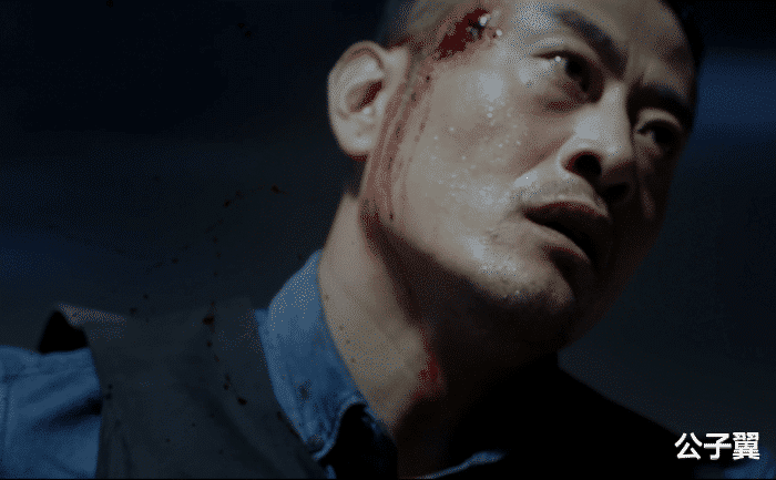 「重生」《重生》714案补最后两枪的人是他，片尾的画面给出答案