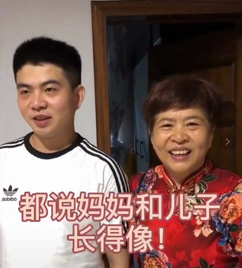 贵州|一分钟的路程,4岁男孩被人拐走!22年后母子再同框,这一幕太催泪