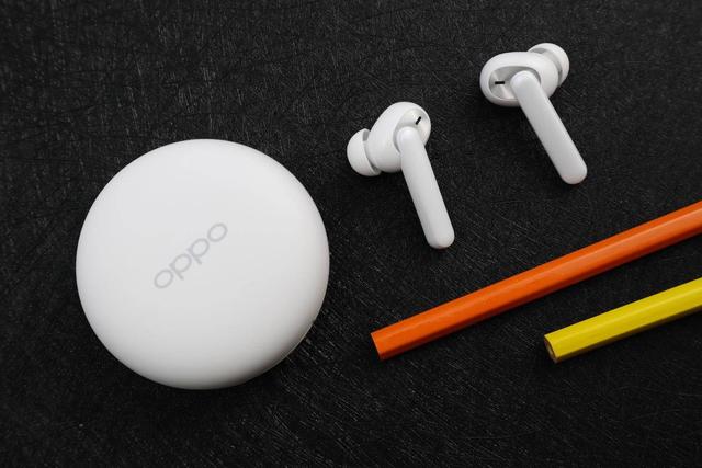 「OPPO」都2020年了,300元买什么无线耳机?国产这款耳机必须榜上有名
