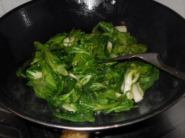 长寿|47岁大叔因肝癌离世，医生提醒：这2物比酒精更伤肝，快别吃了