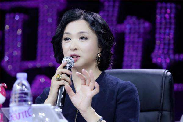 金星|她从名字到血统全是造假,被金星“撕”后淡出圈,回归后再次爆红