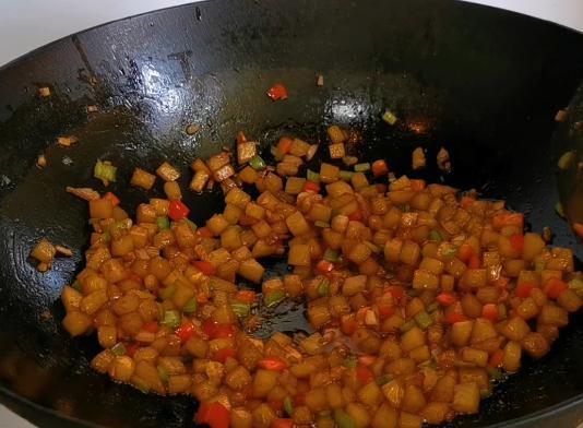 土豆|白菜萝卜靠边站，它才是“菜王”！维生素是胡萝卜2倍，西红柿4倍