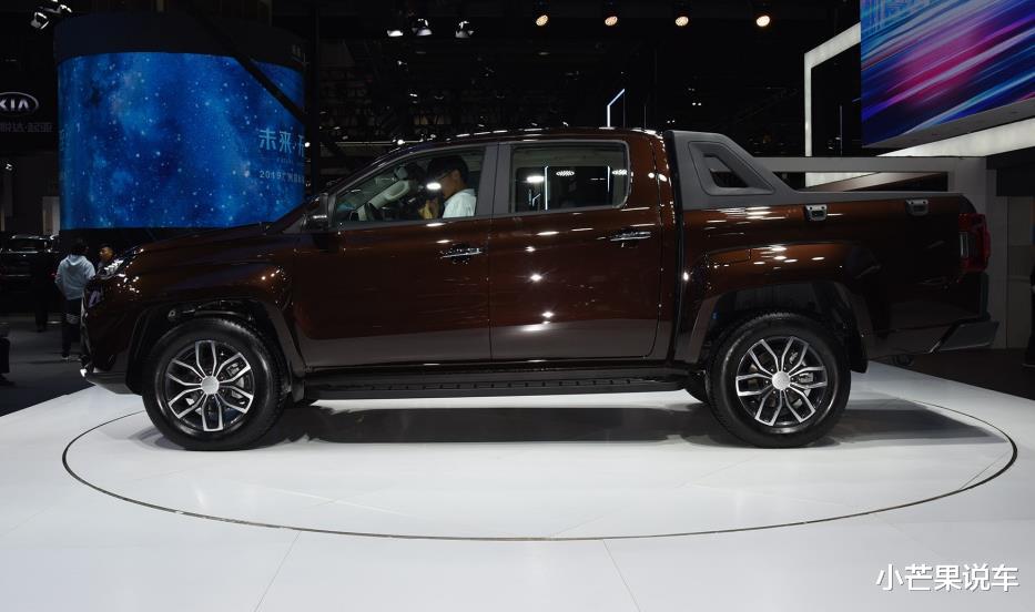 英朗|江铃旗下的大皮卡,长5米3有余,柴油引擎配四驱,比长城炮有面子