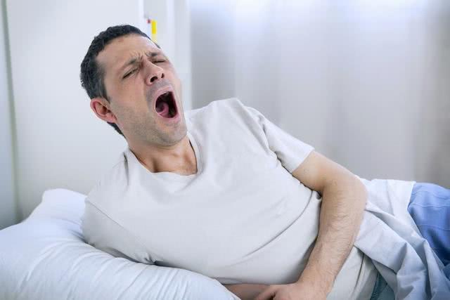 [衰老]加速男人衰老的5个行为，第一个不少人常犯，有损健康，希望改掉