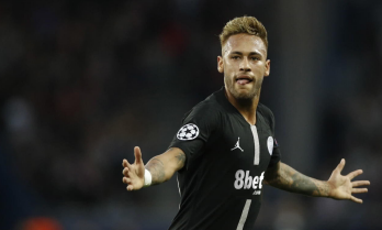 『巴西队』谁才是过去巴西最伟大球员？内马尔和大罗上榜，而第1名众望所归