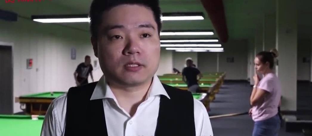 奥沙利文|世锦赛彼此重拳出击，奥沙利文不再“一手遮天”；他是小丁的英雄