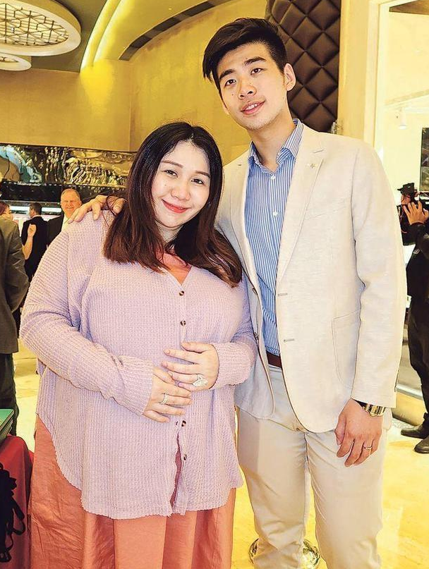 发型|何超盈减肥成功，瘦了半个自己！但生娃前不输奚梦瑶，对比太强烈