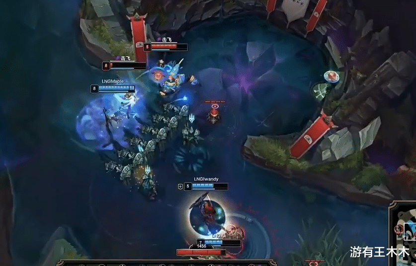 lng|TheShy杰斯四杀碾压LNG！赛后圣枪哥一脸颓丧，熊皇怒极反笑！