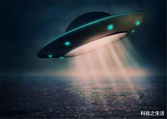 [UFO]波兰男子外出郊游，无意拍下5张UFO照片，清晰程度让人欣喜！