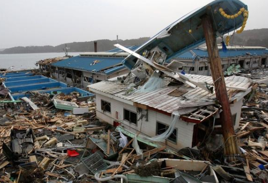 【日本】一天地震30多次！或暗示即将面临超级灾难，日本民众开始绝望了