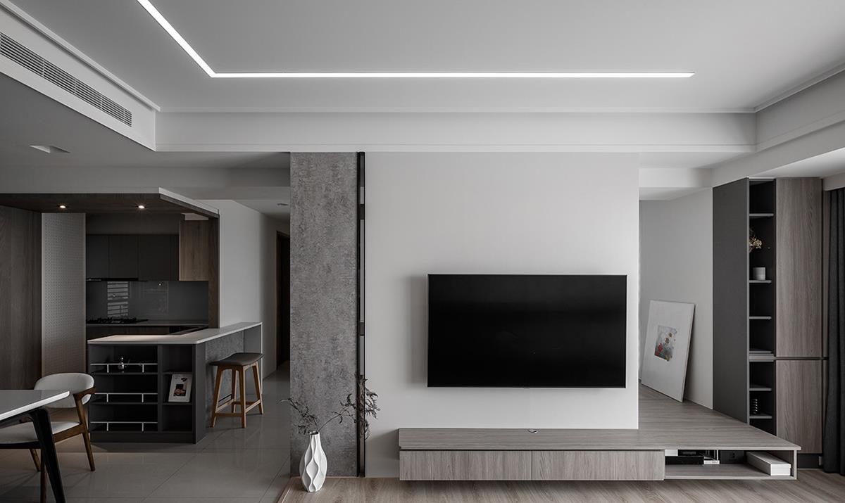 []骑行爱好者的高级灰美宅，122㎡，用设计将美好踪迹延续到每一天！