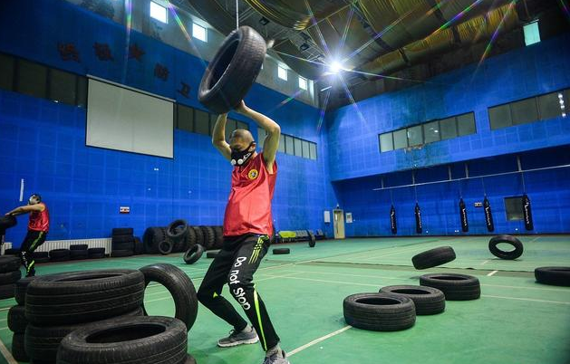 衰老|男性衰老标志：身体通常会“丑态毕露”，若一个不占，真替你高兴