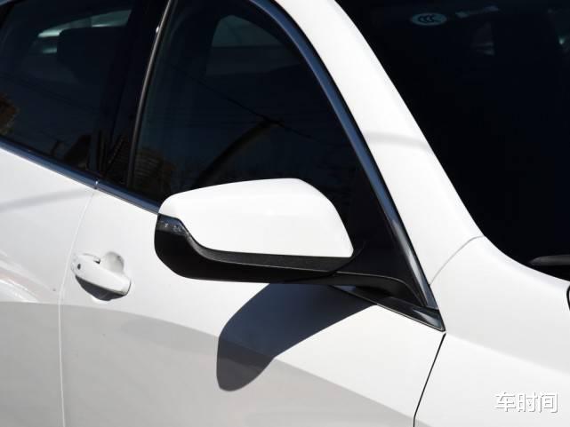 本田雅阁@总算没白等,从17万跌到12万,车长4米9油耗5.7,果断放弃雅阁