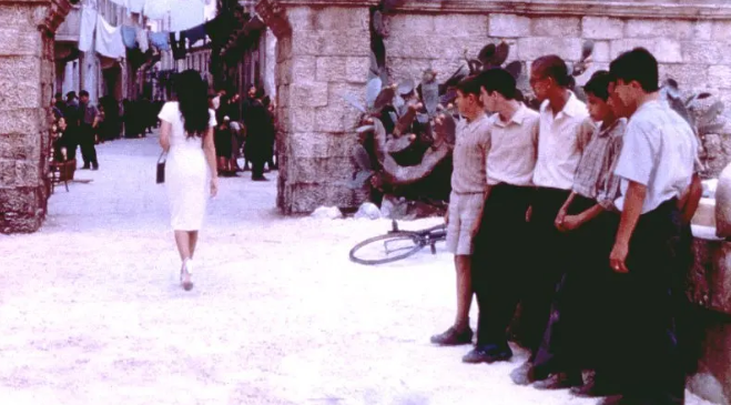 莫妮卡·贝鲁奇■莫妮卡·贝鲁奇的这部电影，每每看完都不能自已