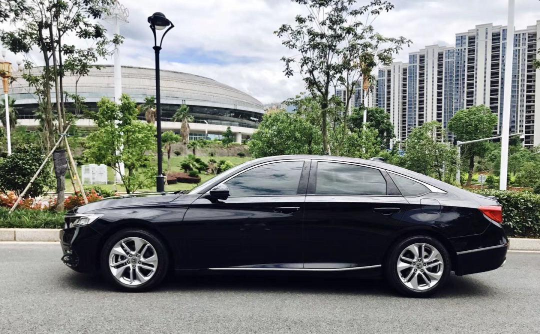 本田雅阁|预算19万入手本田雅阁精英版，开了三个月的感受，这是一台好车！