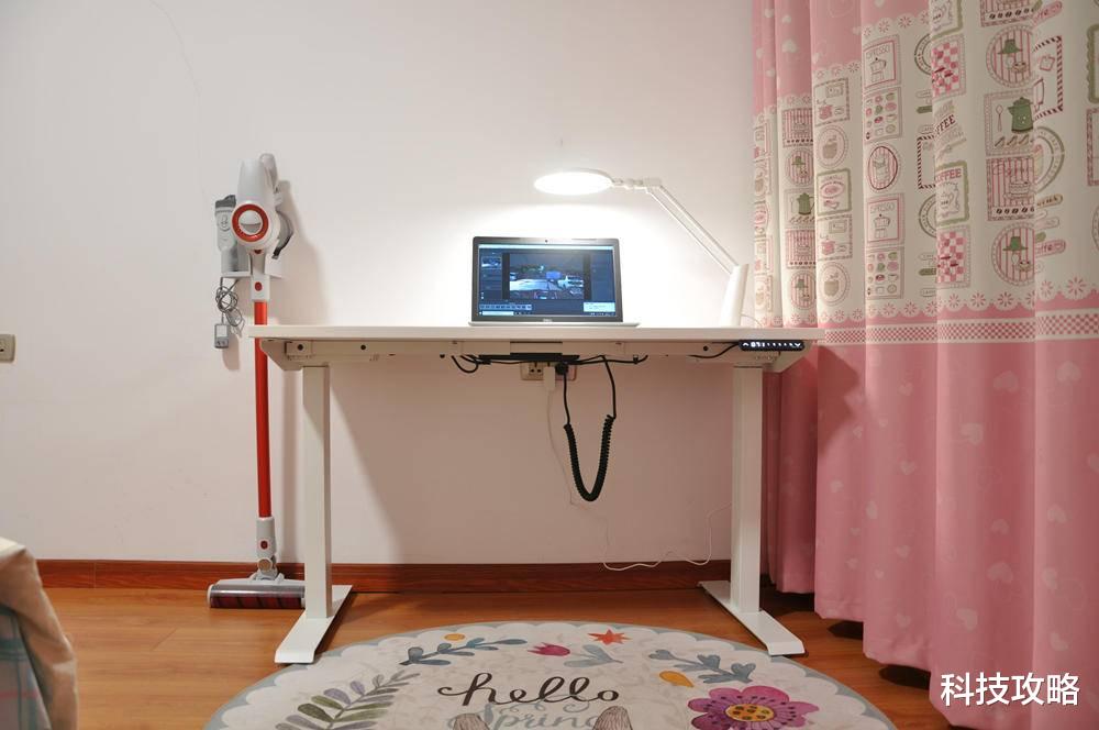 iPhone X|网易严选新品开箱！“便宜的大牌双电机升降桌”是不是徒有其名？