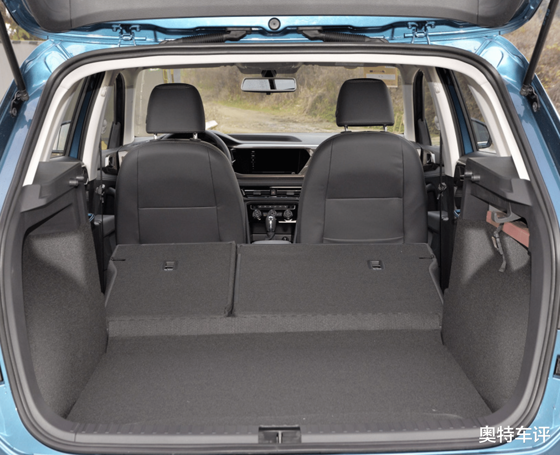 大众汽车|大众打响“价格战”，途岳跌至12万，销量大涨狂甩72897辆