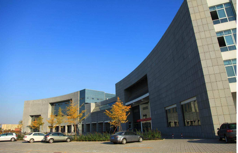 国企▲这个大学太霸气，专业实力超过清华北大，没毕业就被国企抢着要