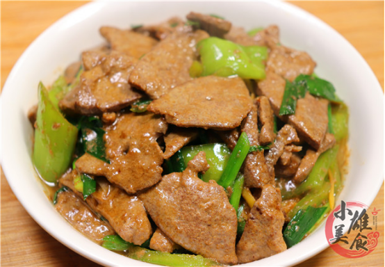 ##猪身上这个东西对眼睛好,1头猪就1个,经常用电脑的人要多吃