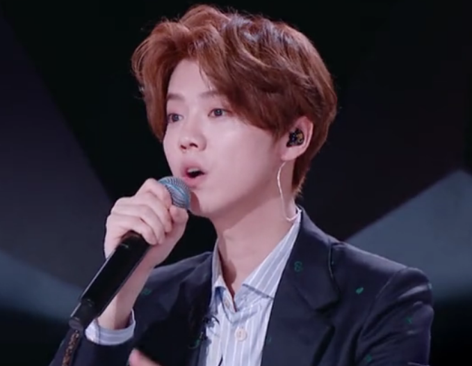 「鹿晗」鹿晗才是“撒糖”高手，感叹172的女生跳舞太难，黄子韬表情亮了