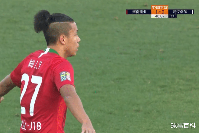 河南建业|建业青训出人才！99年小将闪耀保级大战 发型酷似范戴克