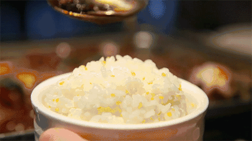 『老干妈』老干妈的谢幕：不改革，时代抛弃你连声招呼都不打