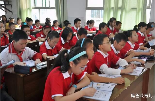 |翻开孩子课本看到记得这么认真，妈妈先别开心，先弄清楚几个问题
