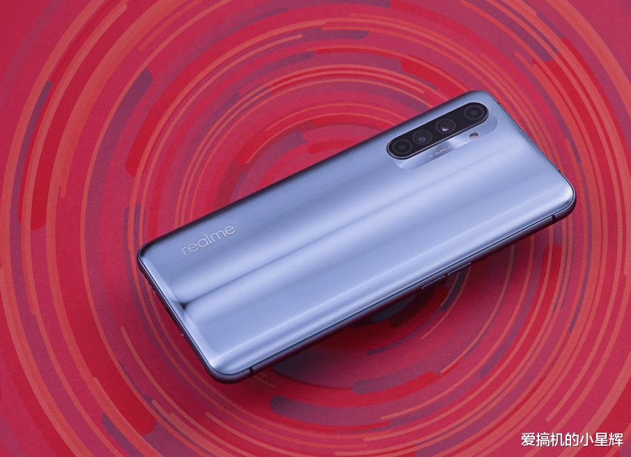 骁龙865|友商发力，骁龙865+8+128GB+65W快充仅2699，网友开始纠结了