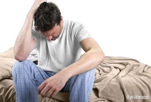 肝脏：男人，40岁后，为了健康，这5件事，再想做也要忍住，很毁身子