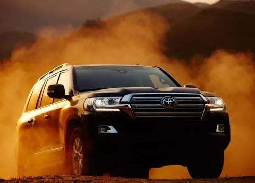 陆巡|性能差不多，为什么日产途乐卖50万，而陆巡却要卖80万？