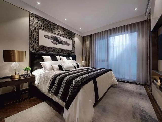 「」中西合璧的港式风格软装，灯饰也很漂亮，不信你看