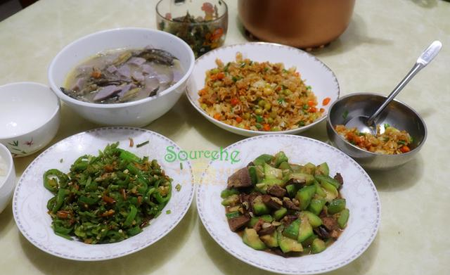 辣椒|婆婆做的晚餐每天不重样，花钱少吃的好，怪不得儿子不肯回来！