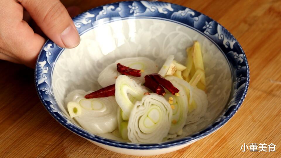 白菜|白菜炖豆腐，先炒白菜还是先炖豆腐？顺序搞错了，难怪不鲜香入味