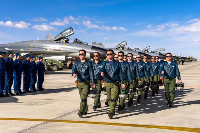 【印度空军】中印两国边境再次谈判,印度空军逼进边境,中国空军:准备好了