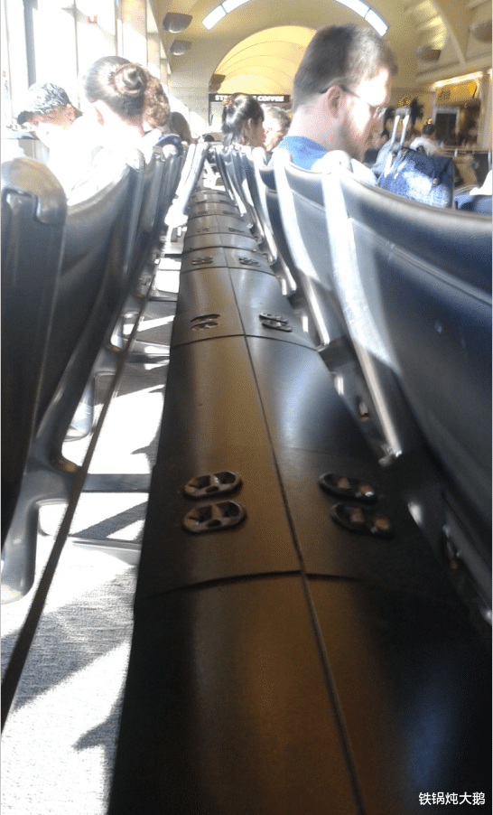 设计师|25个走心的人性化设计,这设计师绝对是天使啊!