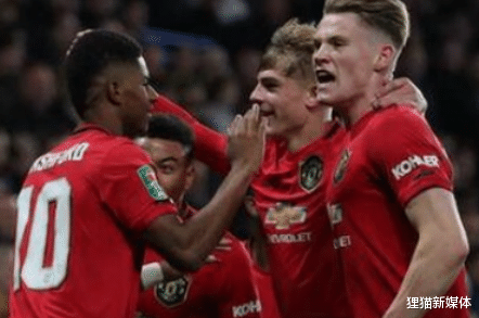 『曼联』曼联强势复兴之时一天才却拒绝续约主动离队，另一天才也离末日不远