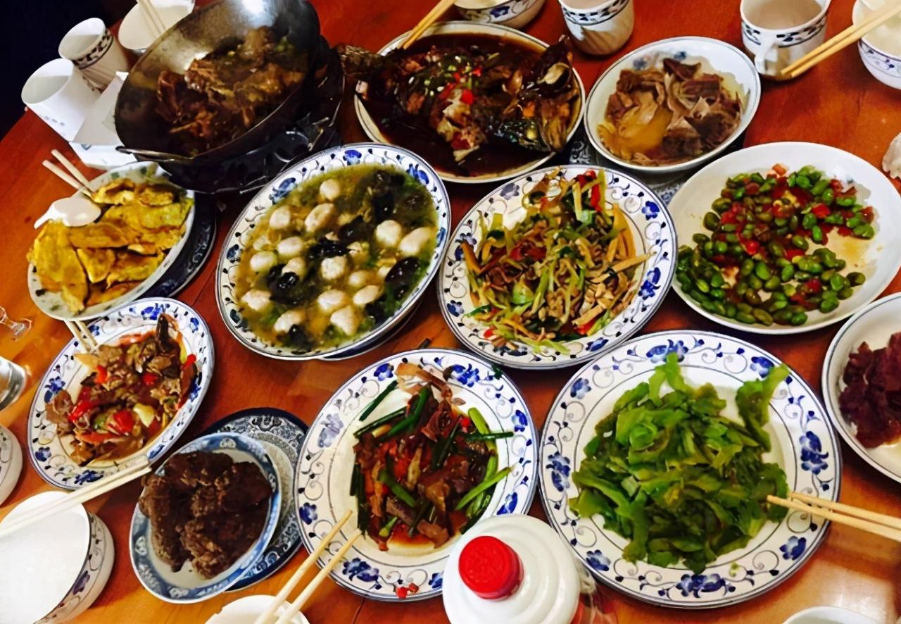 胡萝卜|为啥韩国人宁愿吃泡菜也不愿炒菜吃?韩国人的回答就很真实了!